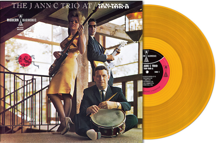 J Ann Trio The - At The Tan-A ( Ltd Color Lp ) - Klik op de afbeelding om het venster te sluiten